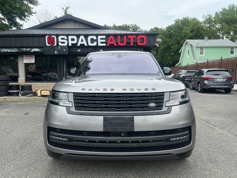 Used 2023 Land Rover Range Rover Long Wheelbase Autobiography AWD/4WD image 2
