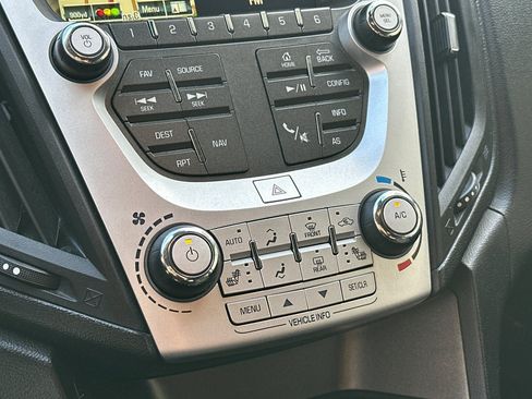 Used 2016 Chevrolet Equinox LT w/ Convenience Package FWD image 18