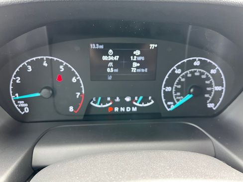 New 2025 Ford Transit 250 148 Medium Roof image 12