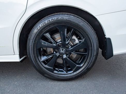 Certified 2024 Honda Odyssey Sport image 30