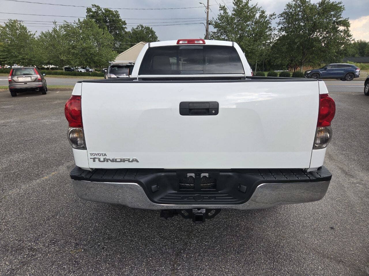 Used 2007 Toyota Tundra SR5 w/ TRD Off-Road Pkg RWD image 4