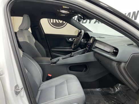 Used 2022 Polestar Polestar 2 w/ Pilot Package image 28