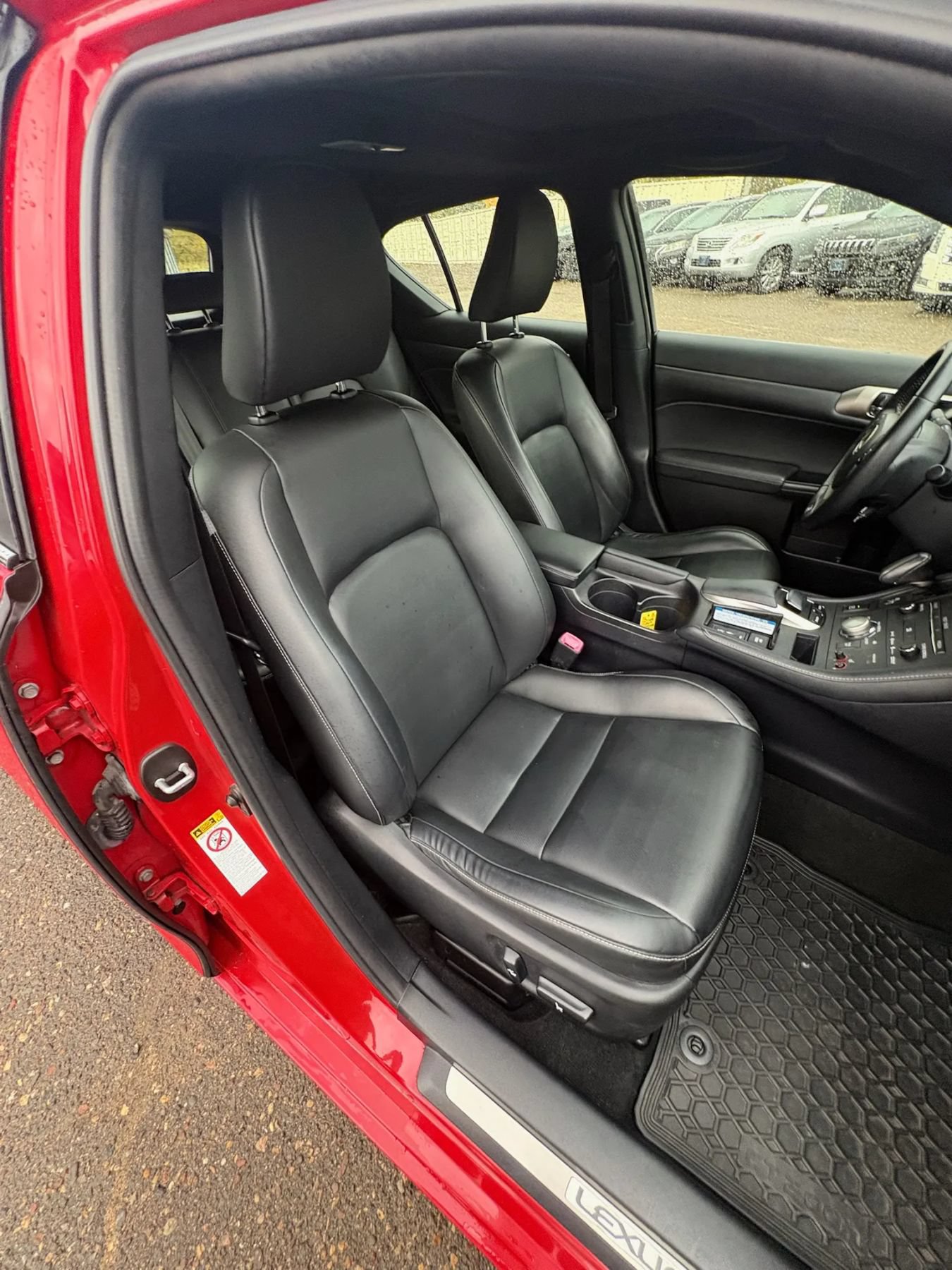 Used 2014 Lexus CT 200h w/ F Sport w/Nuluxe Interior FWD image 27