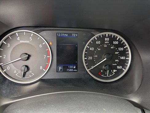 Certified 2021 Nissan Sentra S image 11