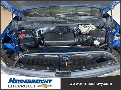 Certified 2022 Chevrolet Silverado 1500 LTZ w/ Technology Package AWD/4WD image 9