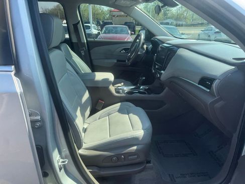 Used 2020 Chevrolet Traverse LT w/ LPO, Floor Liner Package image 22
