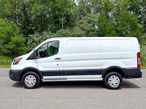 Certified 2025 Ford Transit 250 Low Roof w/ Exterior Upgrade Package RWD image 8