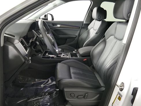 Used 2024 Audi Q5 2.0T Prestige AWD/4WD image 10