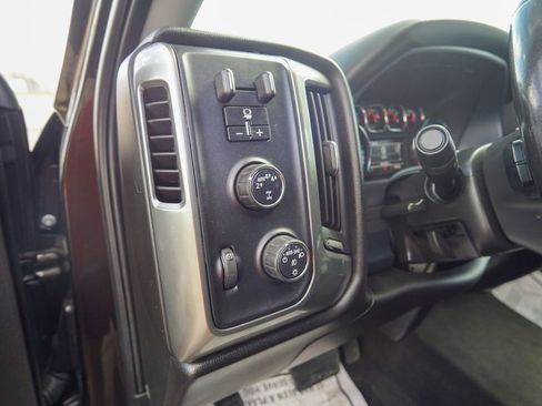 Used 2018 Chevrolet Silverado 1500 LT w/ All Star Edition image 15