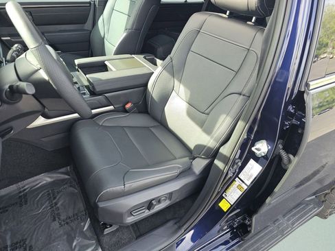 Used 2026 Toyota Sequoia SR5 w/ SR5 Premium Package AWD/4WD image 6