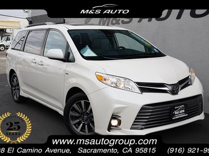 Used 2019 Toyota Sienna Limited Premium