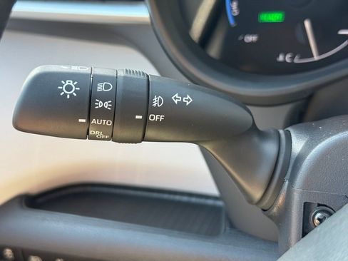 New 2026 Toyota Sienna XLE image 17