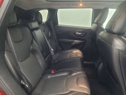 Used 2020 Jeep Cherokee Limited AWD/4WD image 19