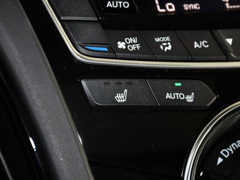Certified 2025 Acura RDX SH-AWD w/ Technology Package image 29