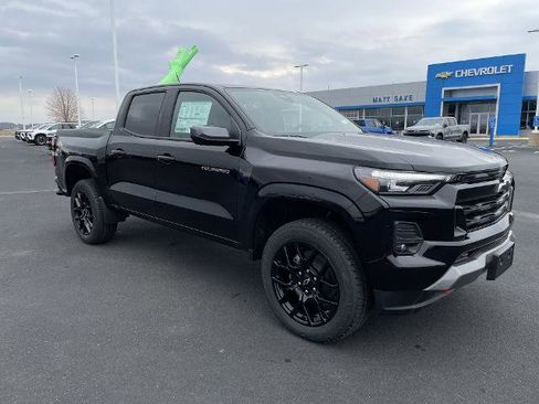 New 2025 Chevrolet Colorado Z71 w/ Technology Package AWD/4WD image 7