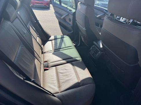 Used 2005 BMW X5 4.4i image 13