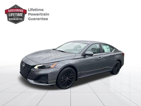 New 2026 Nissan Altima 2.5 SV FWD image 1