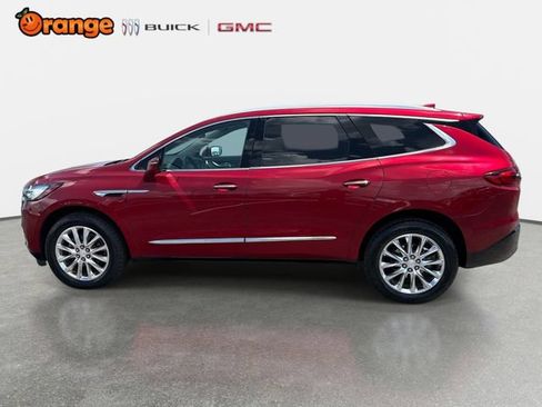 Used 2021 Buick Enclave Essence w/ Sound and Sites Package FWD image 6