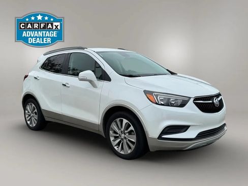 Used 2018 Buick Encore Preferred FWD image 3