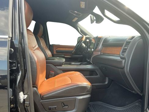 Used 2020 RAM 2500 Limited AWD/4WD image 22
