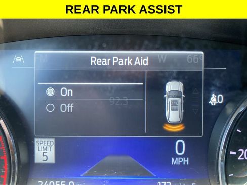 Used 2023 Ford Explorer XLT w/ Equipment Group 202A AWD/4WD image 19