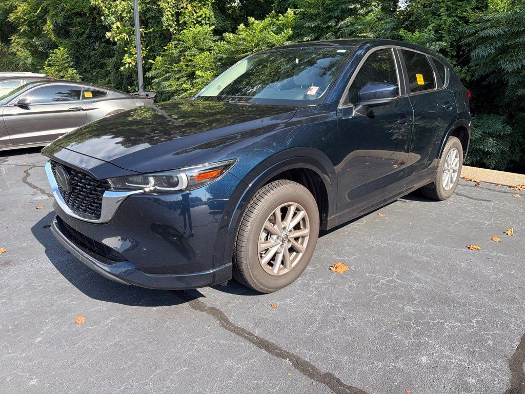 Used 2024 MAZDA CX-5 AWD 2.5 S w/ Preferred Package image 3