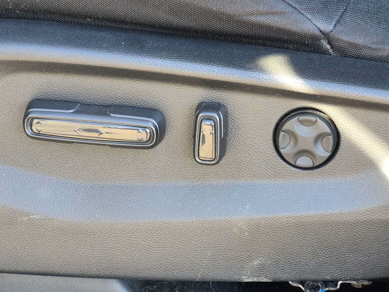 Used 2019 Honda CR-V EX image 17