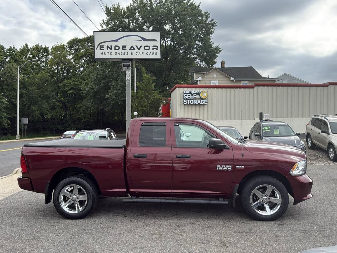 Used 2018 RAM 1500 Express AWD/4WD image 8
