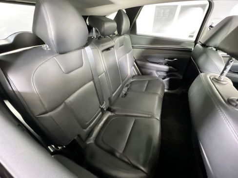Used 2022 Hyundai Tucson Limited image 27