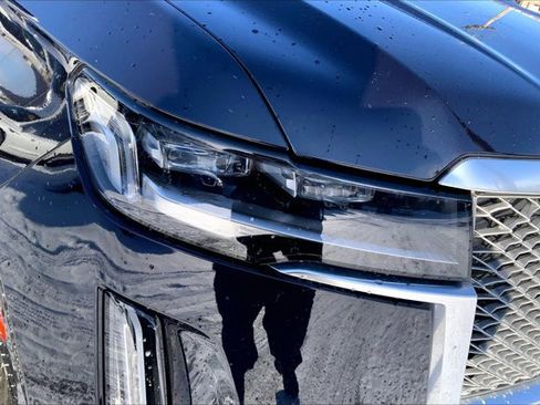 Used 2023 Cadillac Escalade Premium Luxury w/ Performance Package image 29