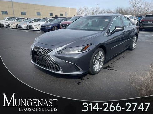 Used 2023 Lexus ES 350 Ultra Luxury w/ Accessory Package (Z1) image 1