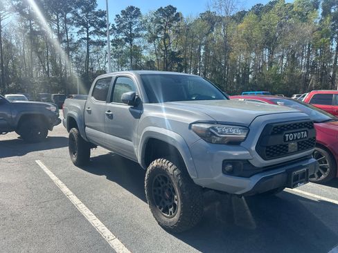 Used 2020 Toyota Tacoma SR5 image 6