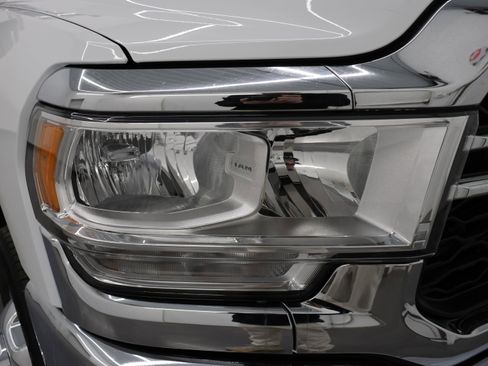 Used 2024 RAM 3500 Tradesman w/ Chrome Appearance Group image 23