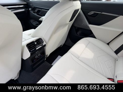 Used 2026 BMW 540i xDrive AWD/4WD image 17