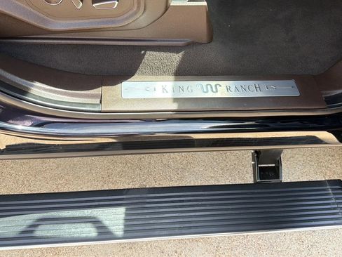 Used 2019 Ford F250 King Ranch w/ King Ranch Ultimate Package AWD/4WD image 19