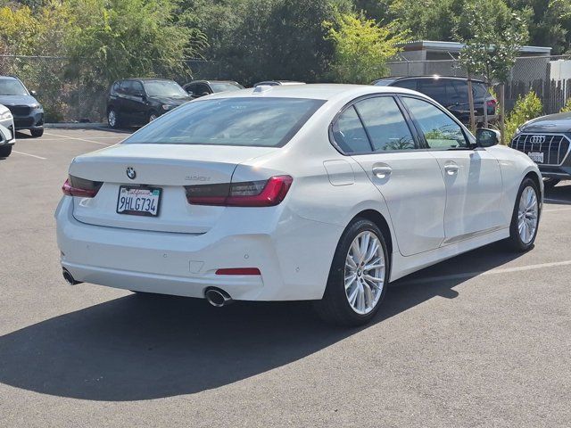 Used 2023 BMW 330i Sedan w/ Parking Assistance Package RWD image 5