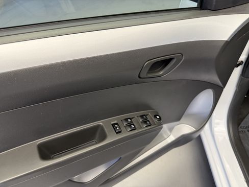 Used 2015 Chevrolet Spark LT FWD image 10