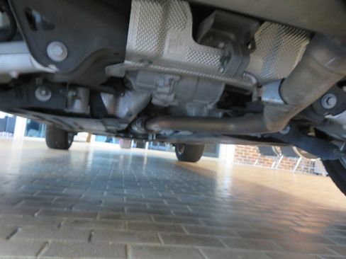 Used 2020 Land Rover Range Rover Evoque SE image 66