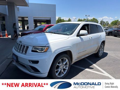 Used 2016 Jeep Grand Cherokee Summit w/ Platinum Series Group AWD/4WD image 1