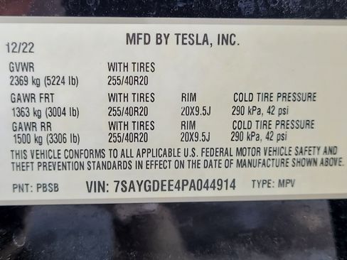 Used 2023 Tesla Model Y Long Range AWD/4WD image 11