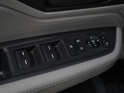 Used 2018 Honda Odyssey EX-L image 21