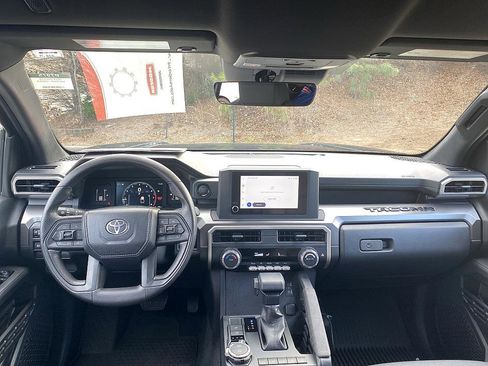 Certified 2024 Toyota Tacoma SR5 image 19