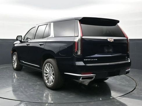 Used 2021 Cadillac Escalade Premium Luxury w/ Driver Assist Tech Package image 5