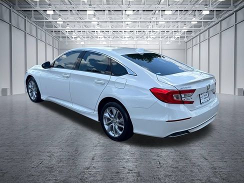 Used 2018 Honda Accord LX image 5
