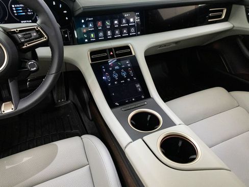 Certified 2022 Porsche Taycan Turbo S AWD/4WD image 19
