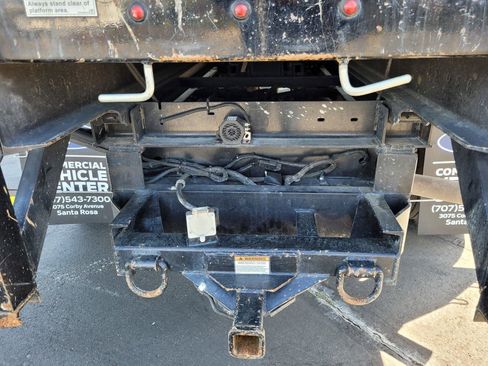 Used 2022 Ford F550 XL image 35