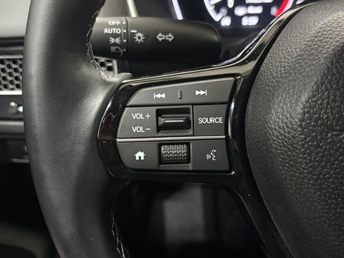 Used 2024 Honda Civic EX-L image 17