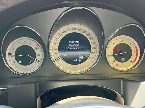 Used 2014 Mercedes-Benz GLK 250 BlueTEC 4MATIC image 34