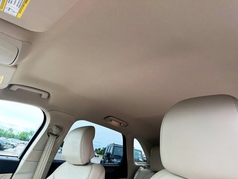 Used 2018 Lincoln MKC Premiere FWD image 11