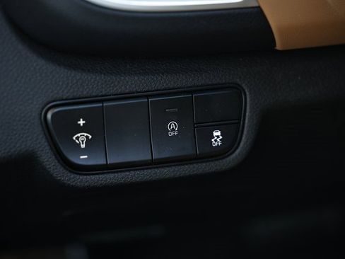 Used 2024 Kia Seltos EX image 18